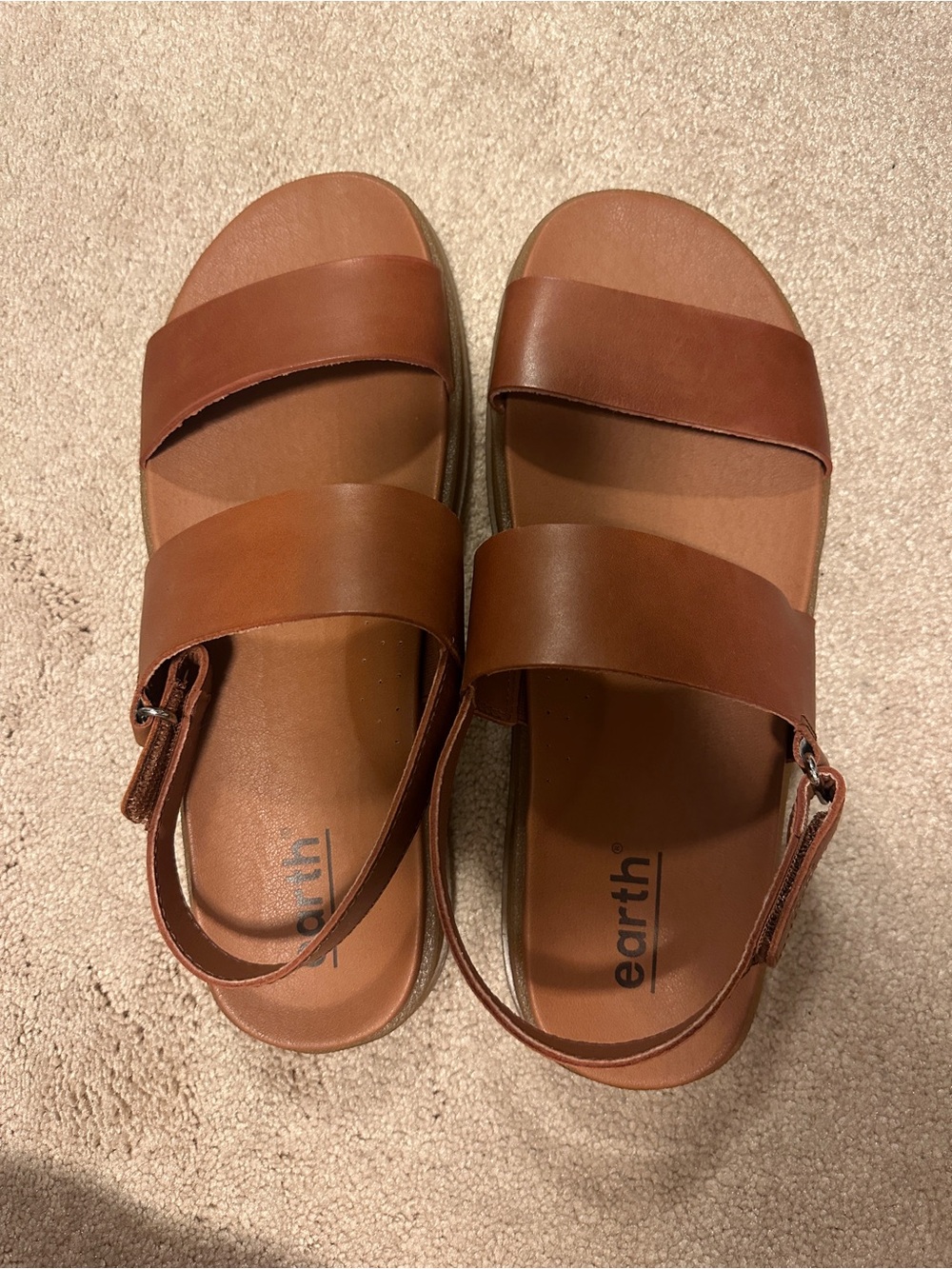 NWOT Earth Brown Leather Double-Strap Women's Sandals